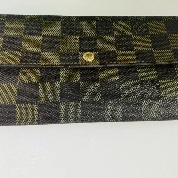 Louis Vuitton Wallet